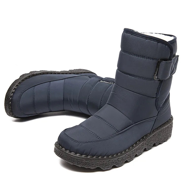 Bota Snow Cano Curto Matelassê Com Pelos Azul Marinho - Poderosa