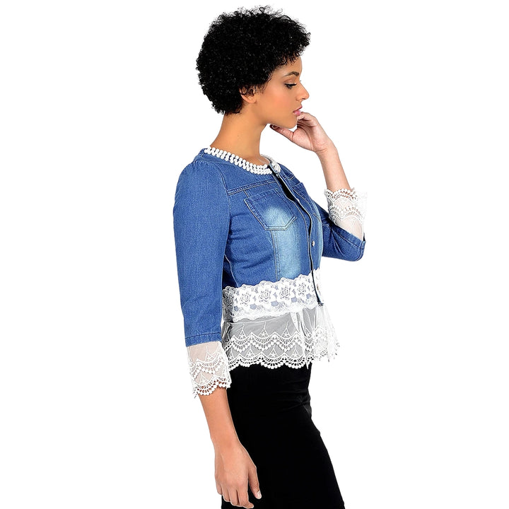 Jaqueta Jeans Com Renda e Pérolas