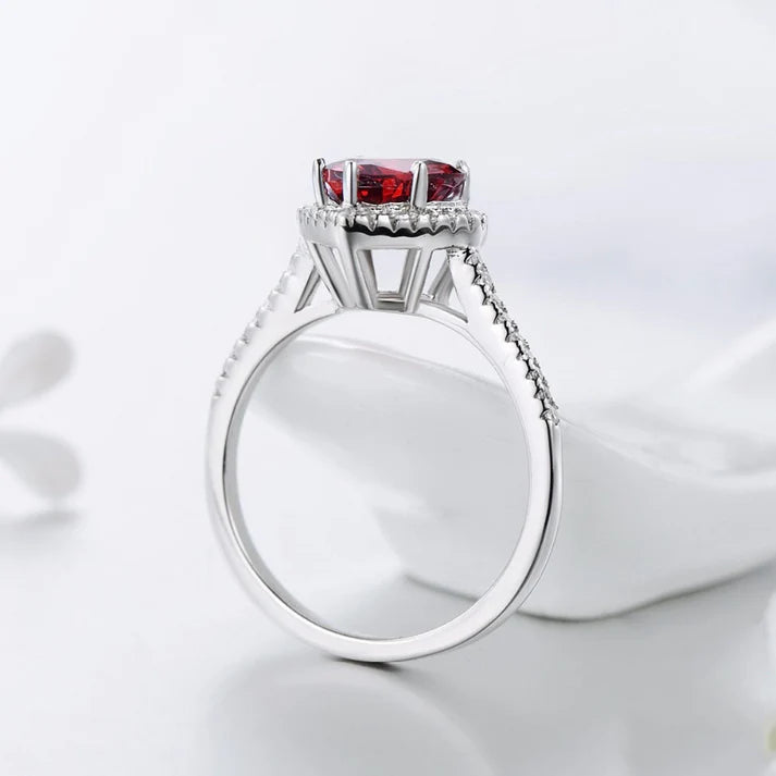 Anel Solitário Coração Vermelho Prata 925