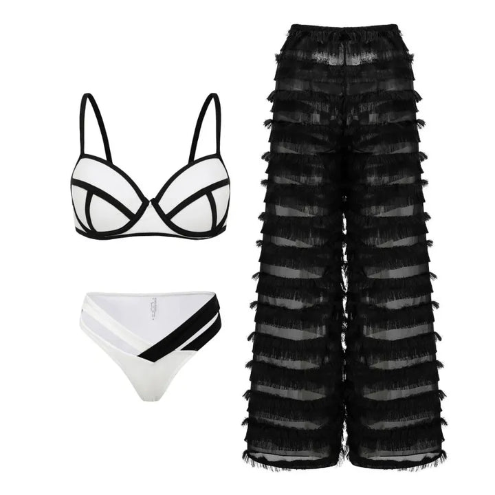 Biquíni Glamour Com Linhas Pretas Contrastantes - Poderosa