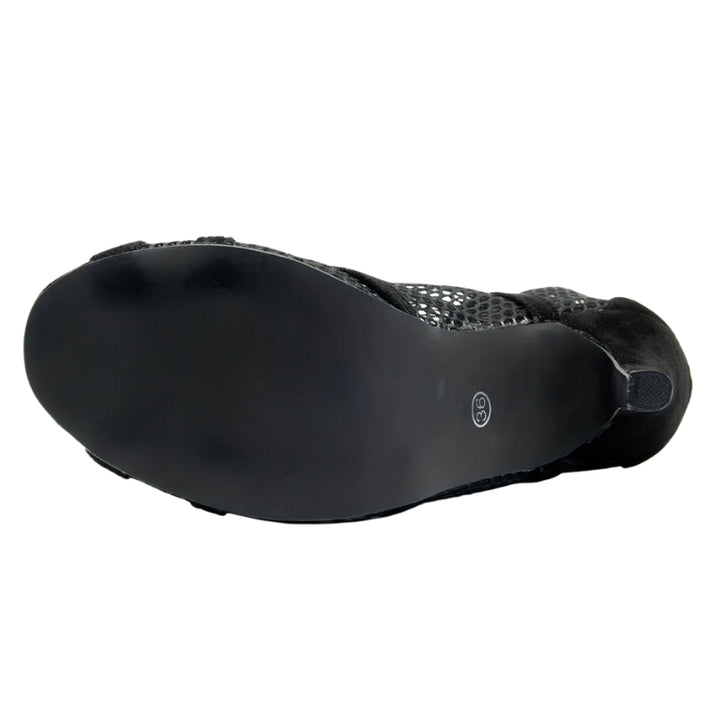 Open Boot Suede Com Detalhe Vazado