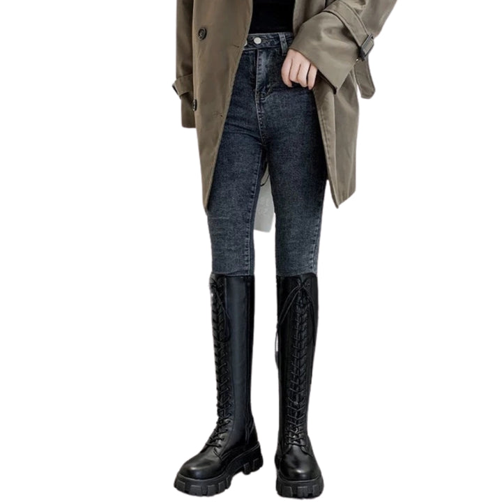 Bota Coturno Cano Alto Tratorada Preta - Poderosa