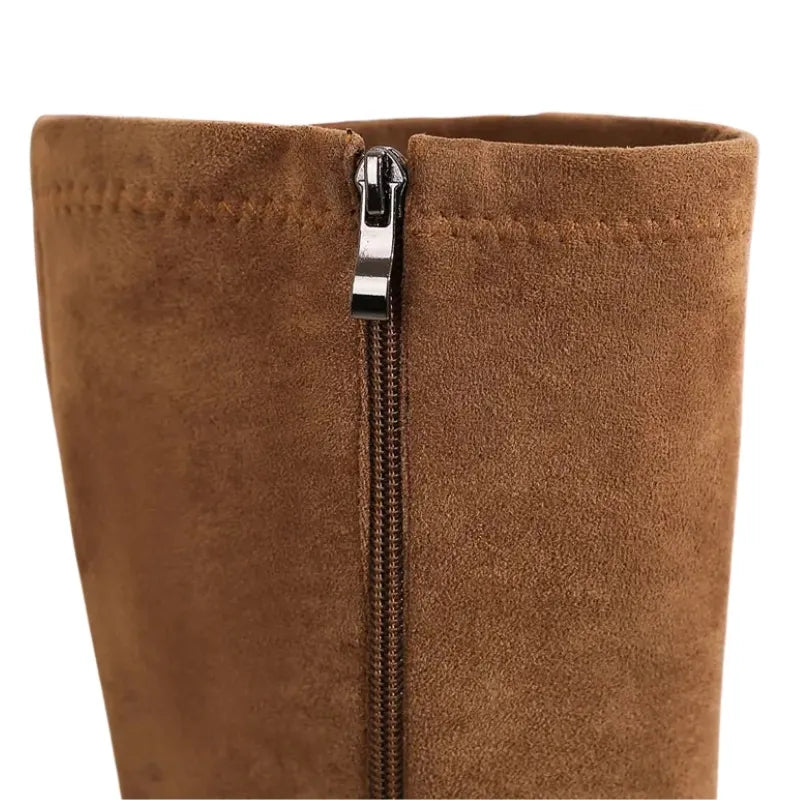 Bota Cano Alto Salto Bloco Suede