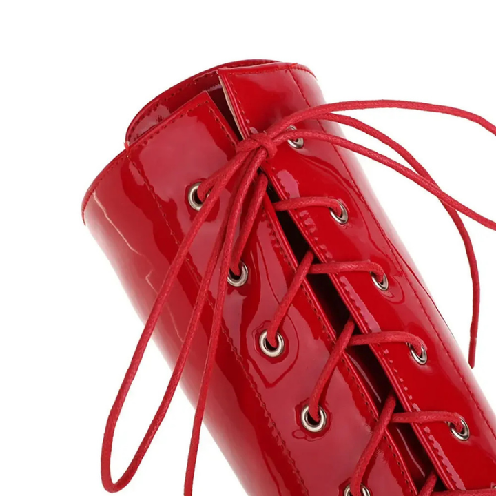 Bota Cano Longo Verniz Com Amarração