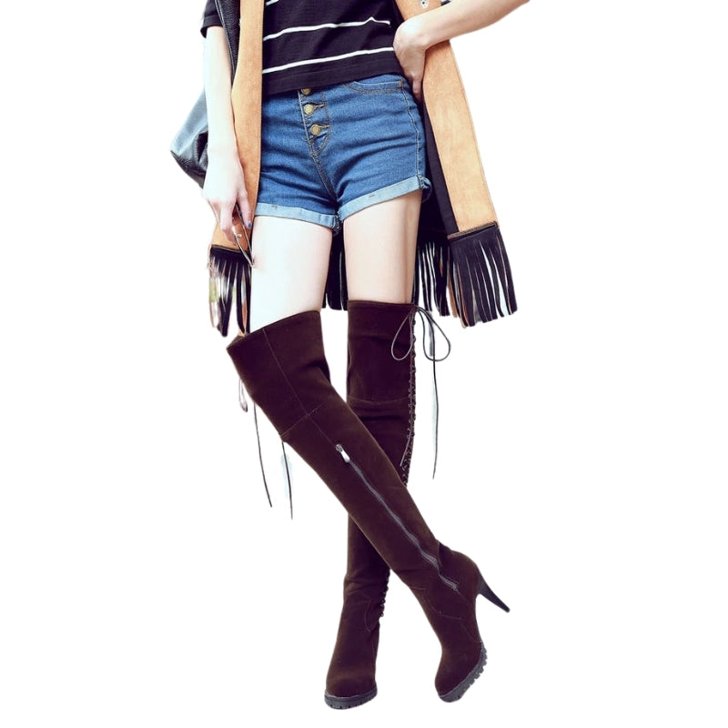 Bota Over The Knee Tratorada Com Amarração
