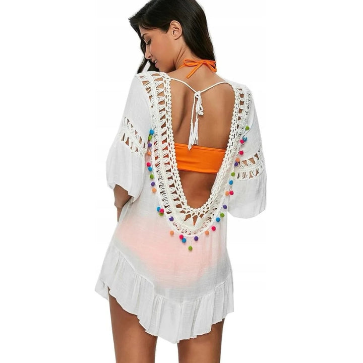 Saída de Praia Detalhe Pompons Coloridos