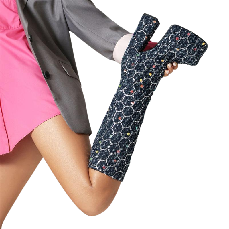 Bota Cano Longo Paetês Preta