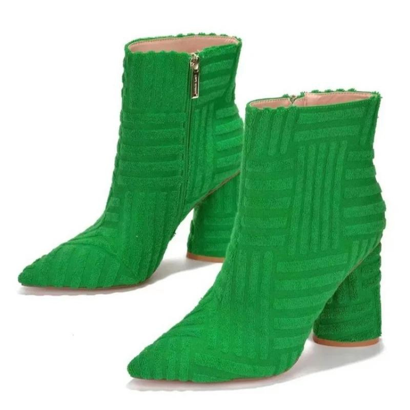 Bota Cano Curto Com Textura Verde - Poderosa