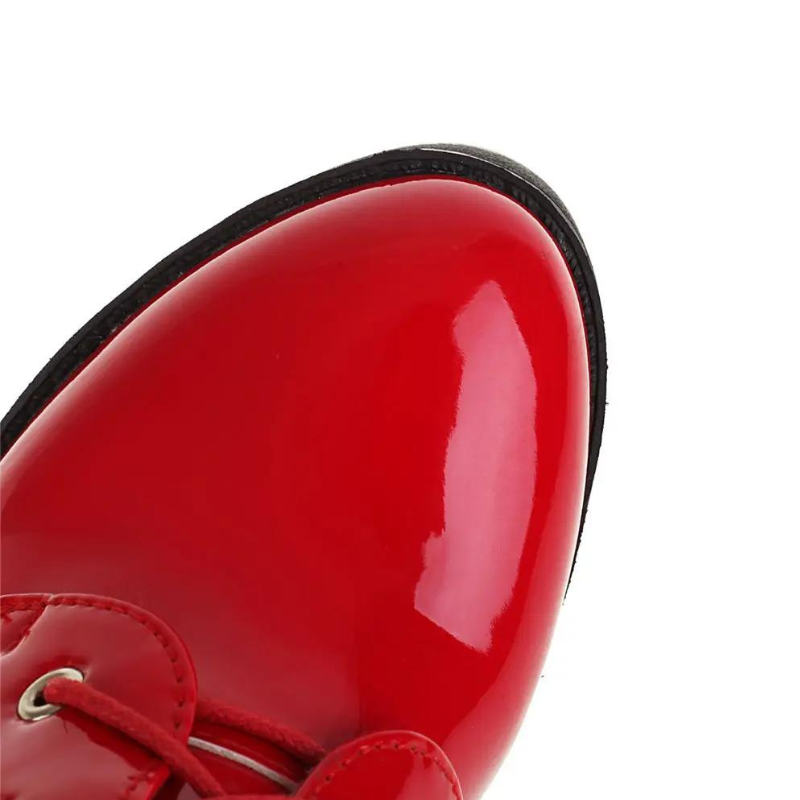 Bota Coturno Tratorado Cano Longo Verniz