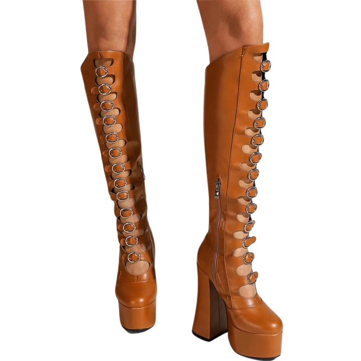 Bota Cano Longo Plataforma FivelasBota Cano Longo Plataforma Fivelas Marrom- Poderosa