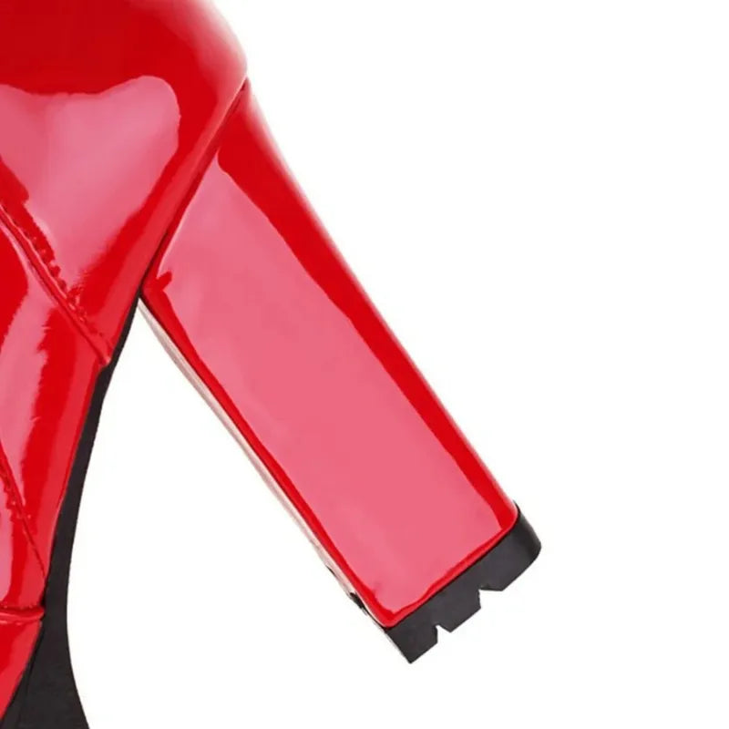 Bota Cano Longo Verniz Com Amarração