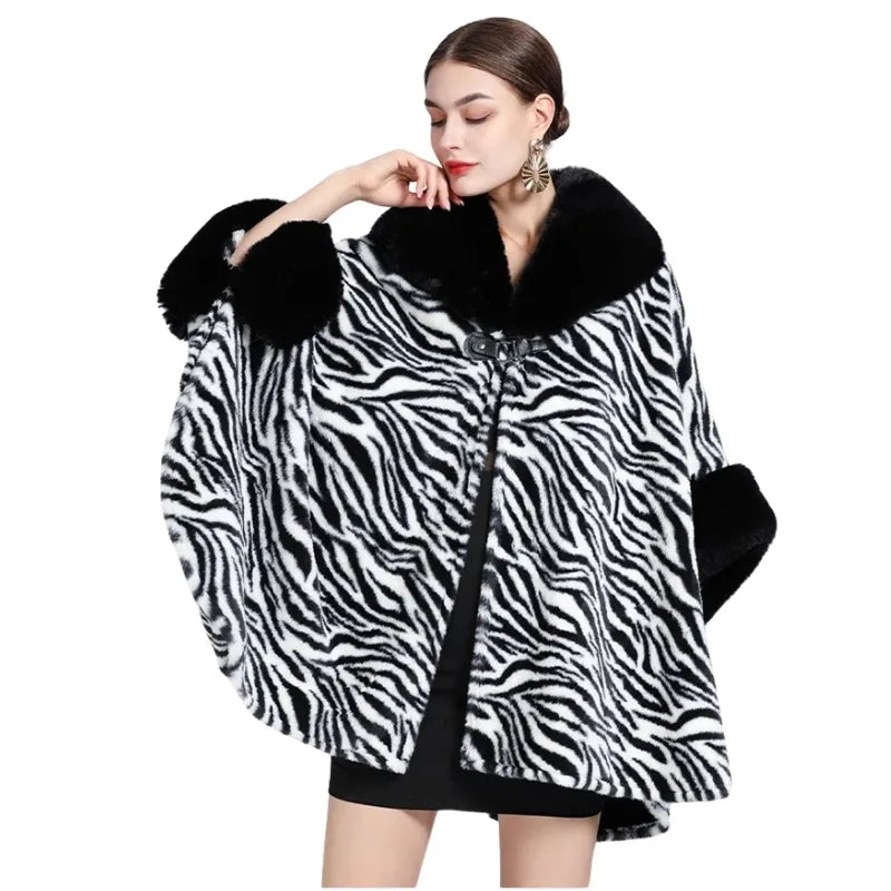 Casaco Poncho Animal Print Zebra