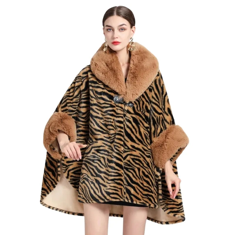 Casaco Poncho Animal Print Zebra