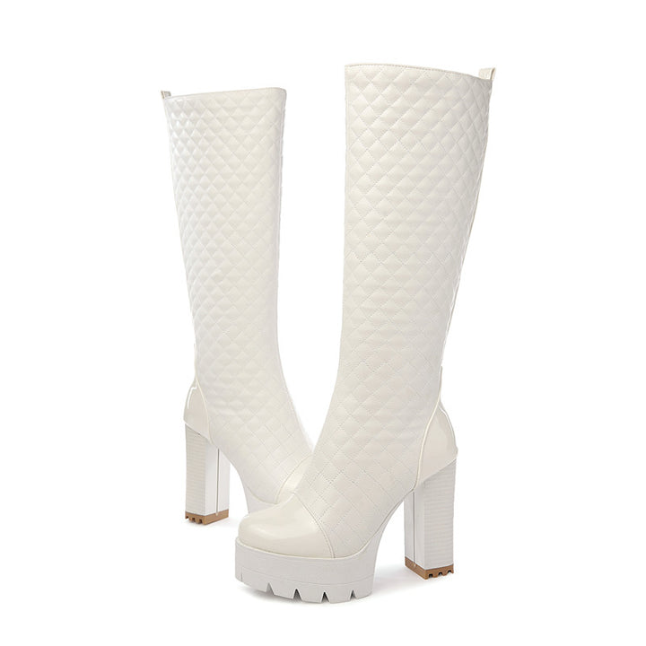 Bota Matelassê Cano Longo Tratorada Branca - Poderosa