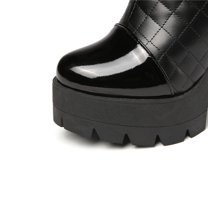 Bota Matelassê Cano Longo Tratorada