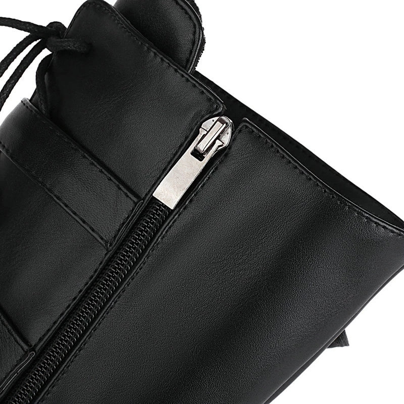 Bota Plataforma Gótica Cano Médio Com Fivelas