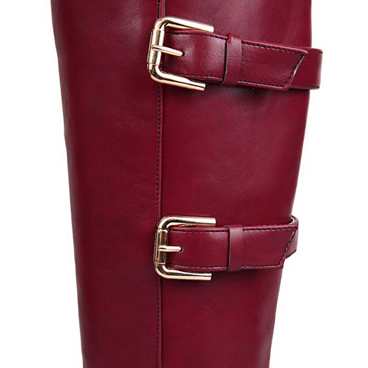 Bota Montaria Com Fivelas