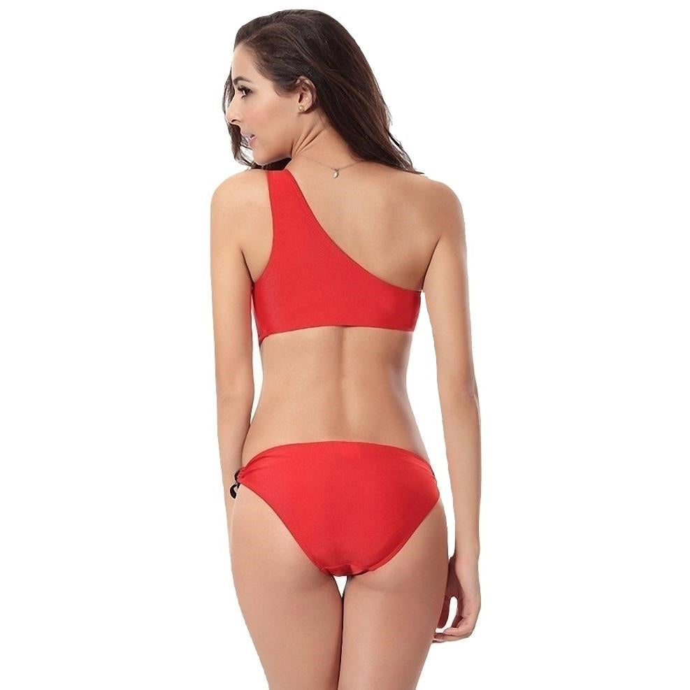 Maiô Engana Mamãe Ombro Único Com Argolas