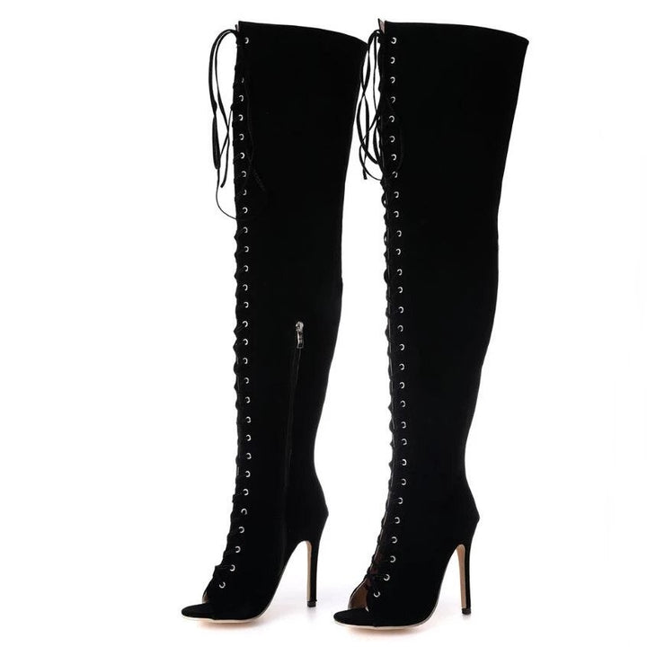 Bota Over The Knee Vazada Com Amarração Frontal