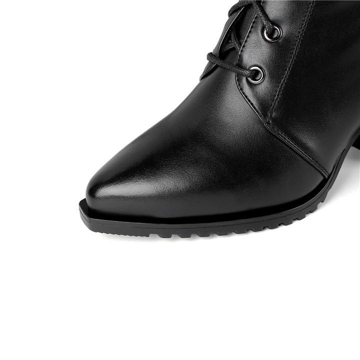 Bota Cano Longo Couro Com Amarração