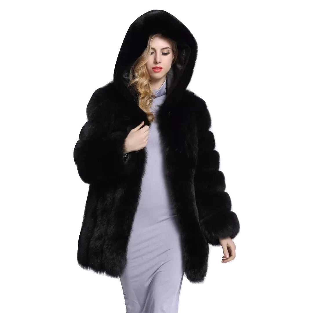 Casaco de Pelo Com Capuz