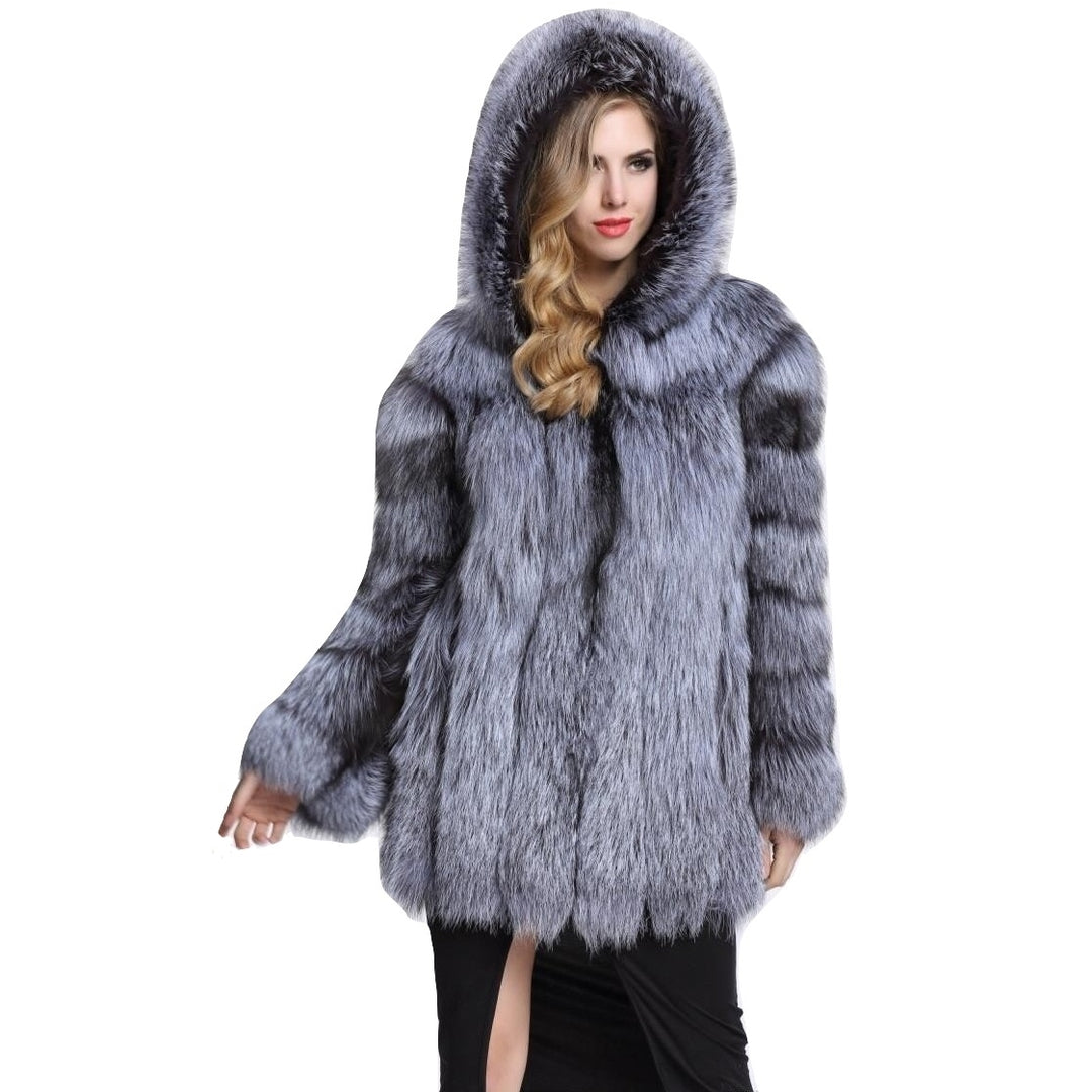 Casaco de Pelo Com Capuz