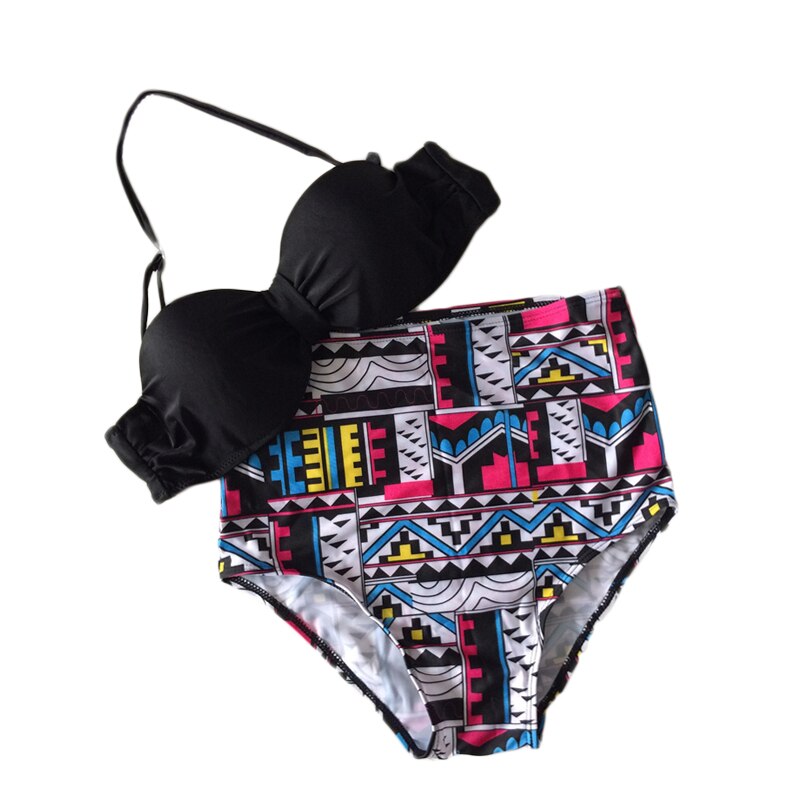 Biquíni Retrô Cintura Alta Estampa Étnica