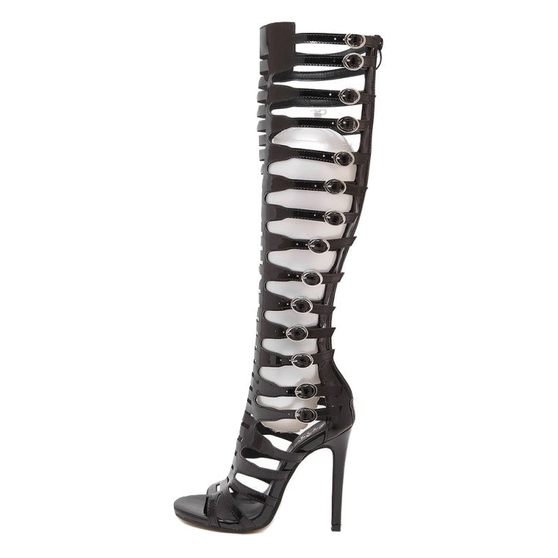 Gladiadora Cano Longo Fivelas Verniz