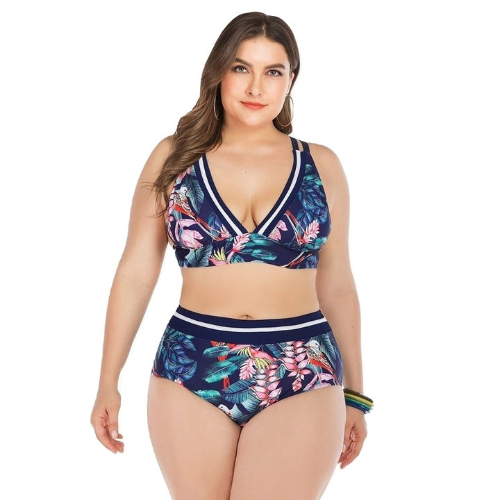 Biquíni Floral Marinho Plus Size