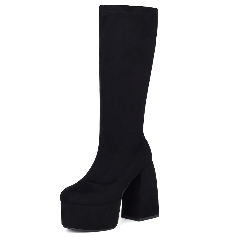 Bota Plataforma Salto Bloco Preta - Poderosa
