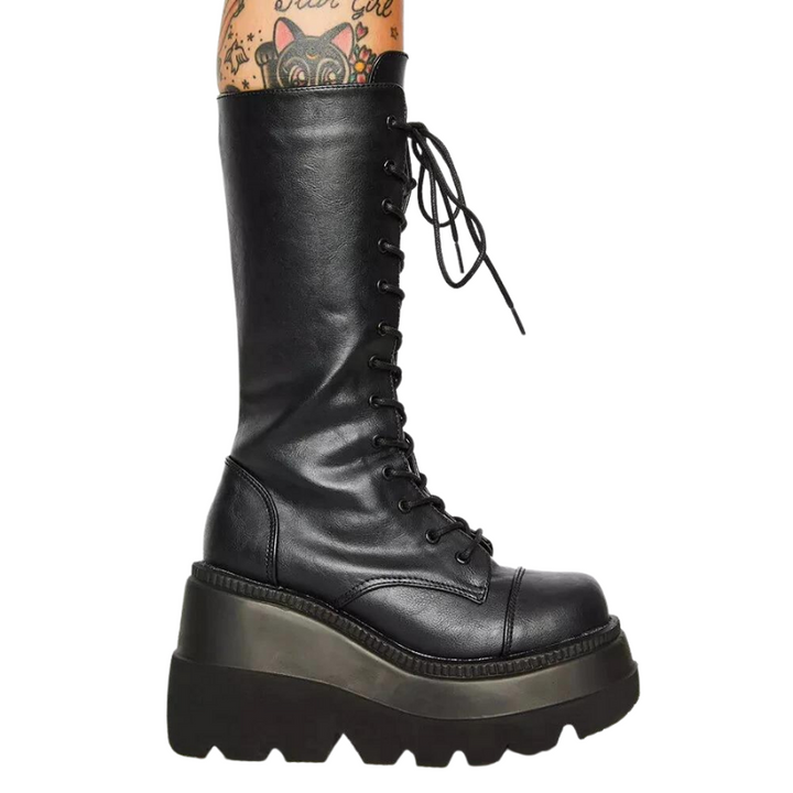 Bota Plataforma Coturno Chunky Tratorada