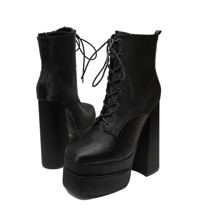 Bota Plataforma Glam Cetim Preto -Poderosa