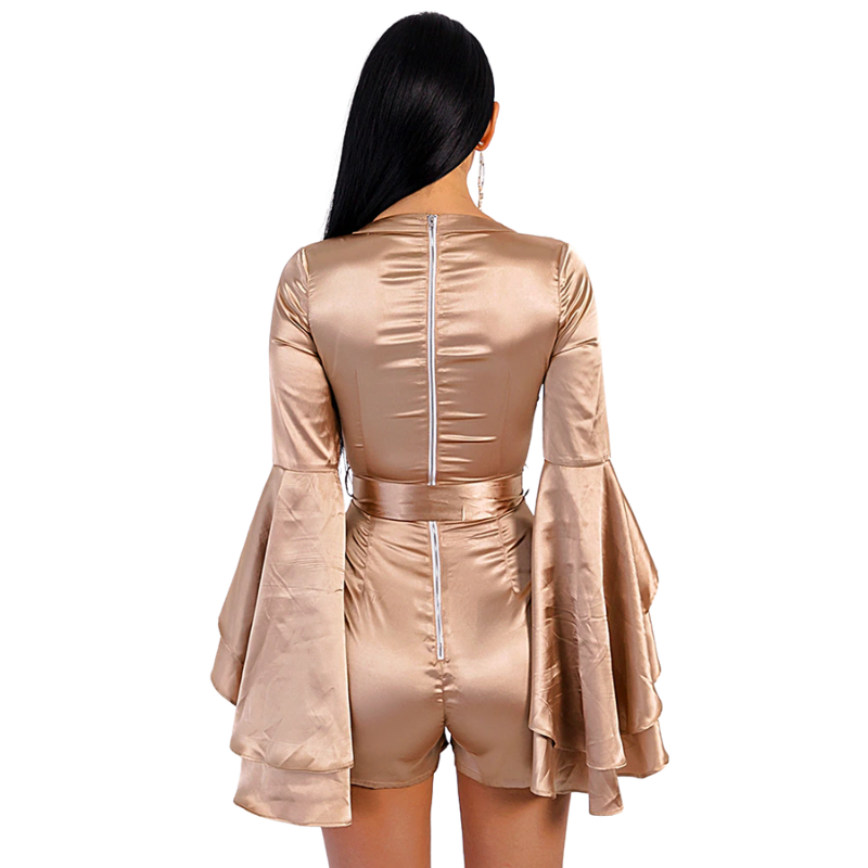 Macaquinho Manga Flare Dourado