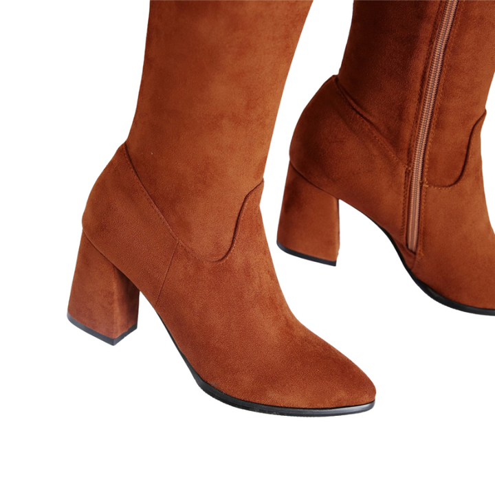 Bota Over The Knee Acamurçada Com Laço