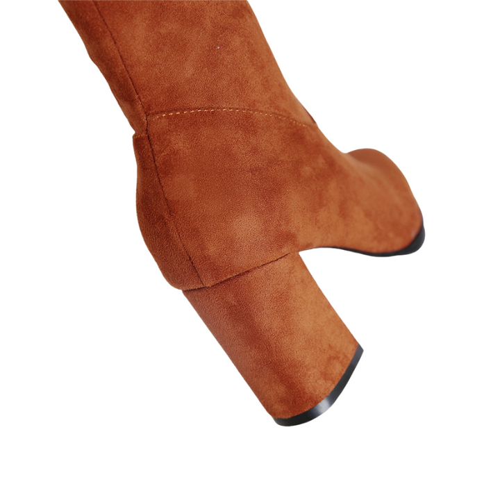 Bota Over The Knee Acamurçada Com Laço