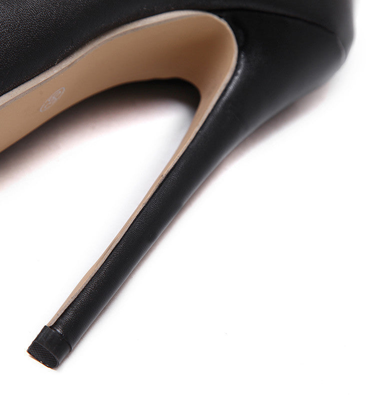 BOTA OVER THE KNEE COM REBITES PRETA - PODEROSA SHOP