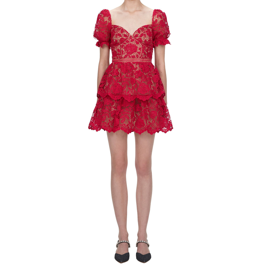 Vestido Curto Renda Babado